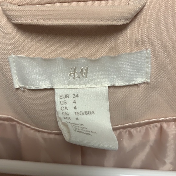 H&M blazer SZ 4 - Picture 2 of 7